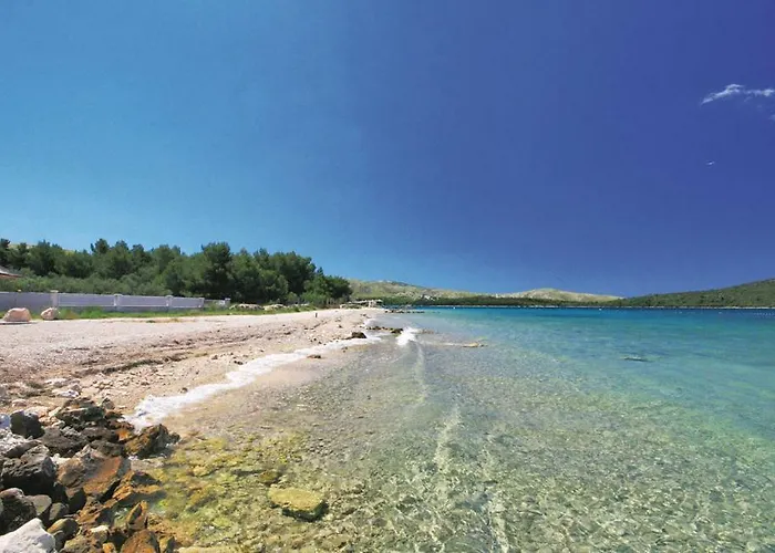 Melinda Apartman Zaboric